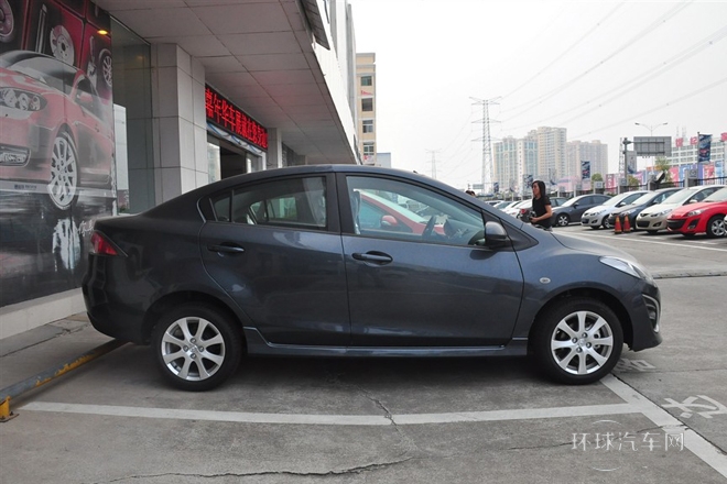 2012款 三廂炫動(dòng) 1.5L 自動(dòng)豪華版