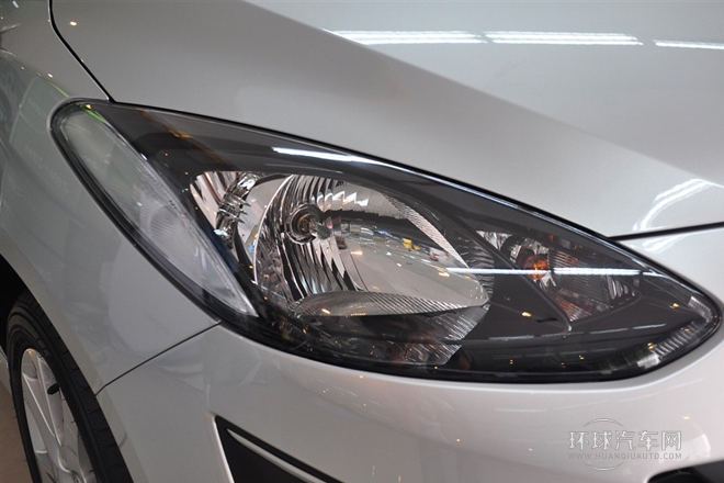 2012款 三廂炫動(dòng) 1.5L 自動(dòng)時(shí)尚版