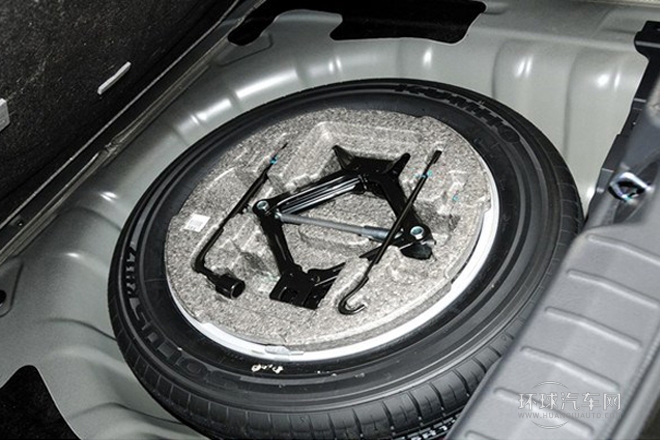 2011款 2.4L 舒適型