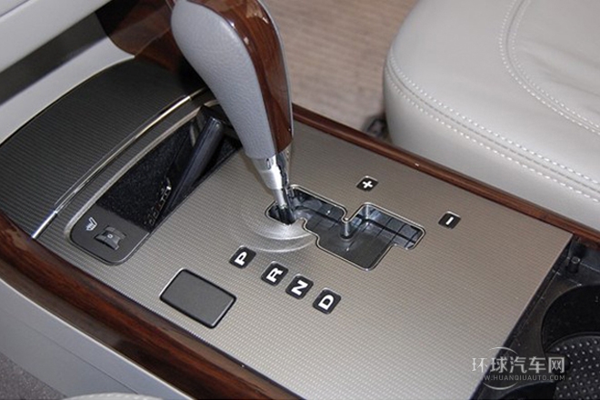 2011款 2.4L 舒適型