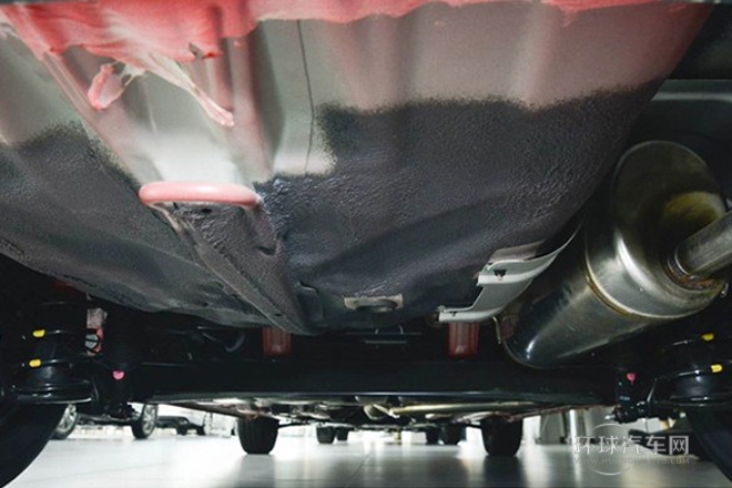 2014款 三廂 1.4L 自動(dòng)領(lǐng)先型GLX