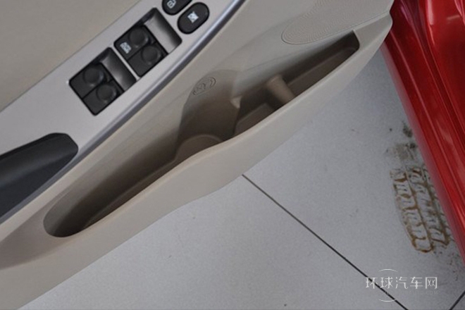 2014款 三廂 1.4L 自動領(lǐng)先型GLX