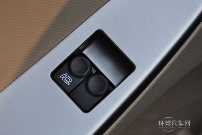 2014款 三廂 1.4L 手動頂級型TOP