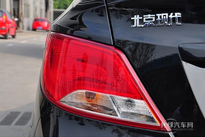 2014款 三廂 1.4L 手動頂級型TOP