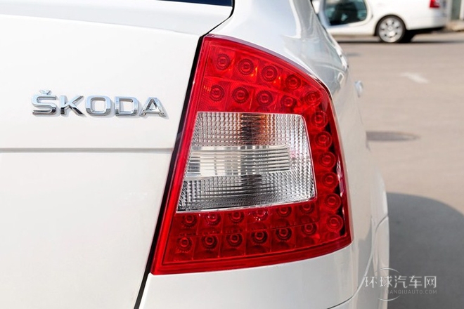 2014款 1.6L 自動逸杰版