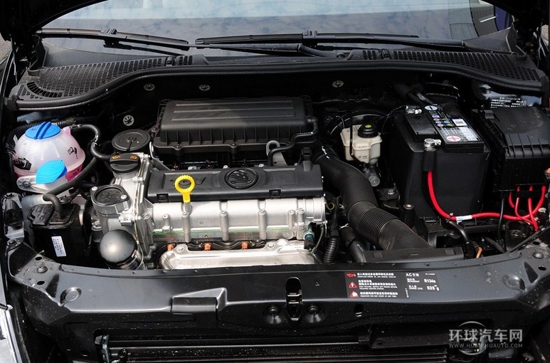 2014款 1.6L 手動逸俊版