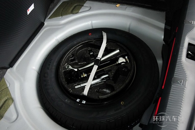 2014款 1.6L 自動逸俊版