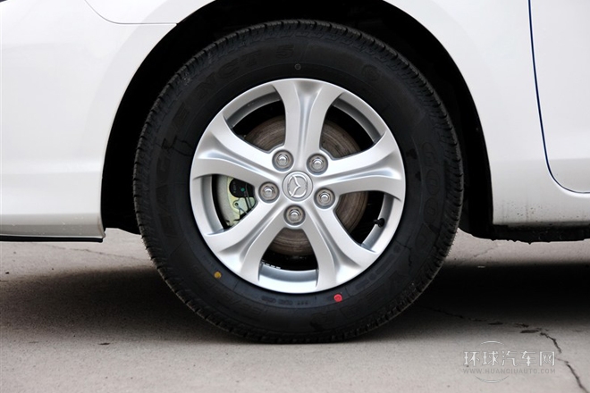 2012款 1.6L 手動(dòng)經(jīng)典標(biāo)準(zhǔn)型