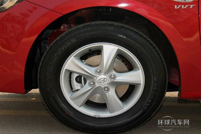 2014款 三廂 1.6L 自動頂級型TOP