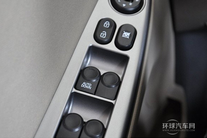 2014款 三廂 1.6L 自動(dòng)頂級(jí)型TOP