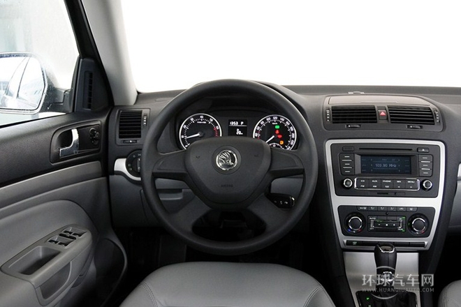 2014款 1.6L 自動逸俊版