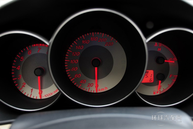 2012款 1.6L 手動經(jīng)典標(biāo)準(zhǔn)型