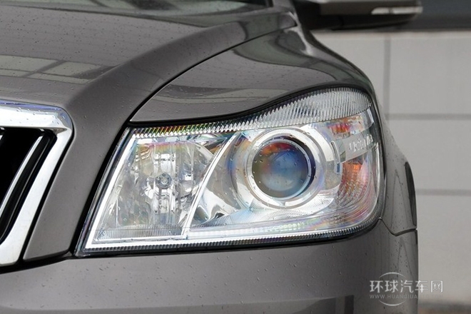 2014款 1.6L 自動逸俊版