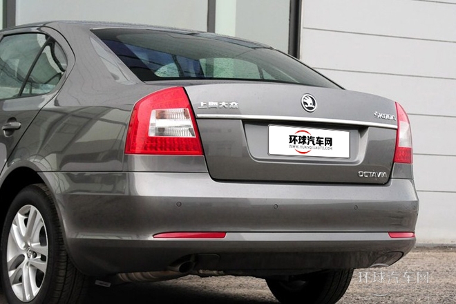 2014款 1.6L 自動逸俊版