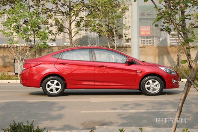 2014款 三廂 1.6L 自動頂級型TOP