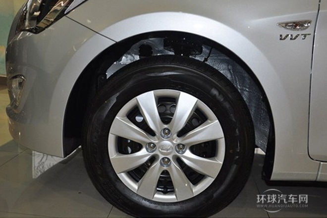 2014款 三廂 1.6L 自動(dòng)領(lǐng)先型GLX