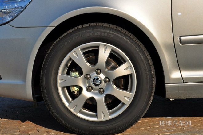 2014款 2.0L 自動逸杰版