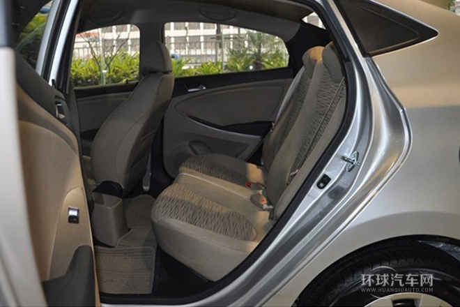 2014款 三廂 1.6L 自動領先型GLX