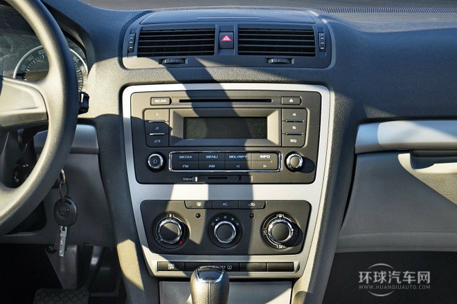 2014款 2.0L 自動逸杰版