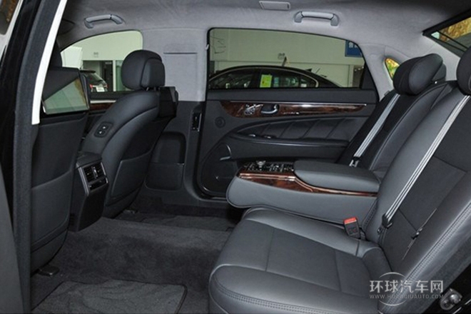 2014款 5.0 GDi 加長尊享版