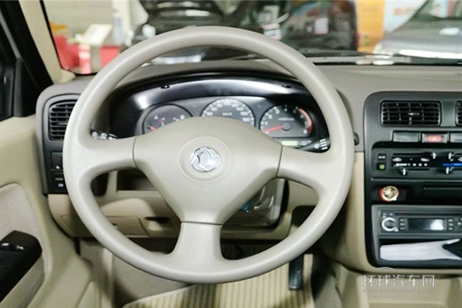 2013款 2.5T柴油兩驅豪華型ZD25TCI