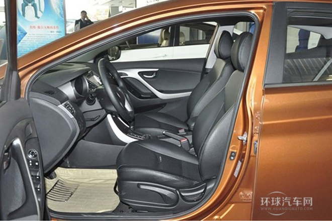 2013款 1.6L 自動領(lǐng)先型