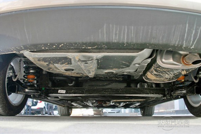 2013款 1.6L 自動尊貴型