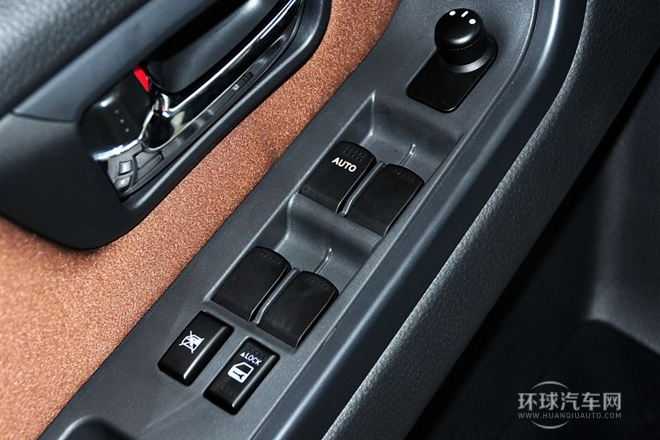 2013款 酷銳 1.6L 自動靈動型