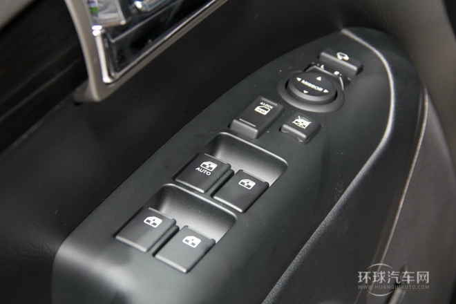 2015款 3.8L 豪華版 國IV