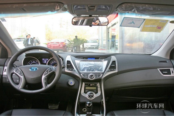 2013款 1.6L 自動(dòng)尊貴型