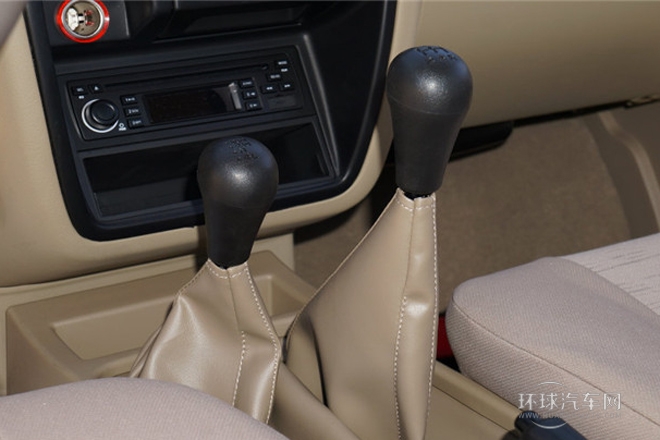 2013款 2.5T柴油兩驅標準型ZD25TCI