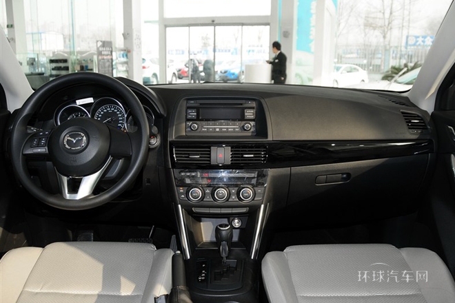 2013款 2.0L 自動兩驅(qū)舒適型