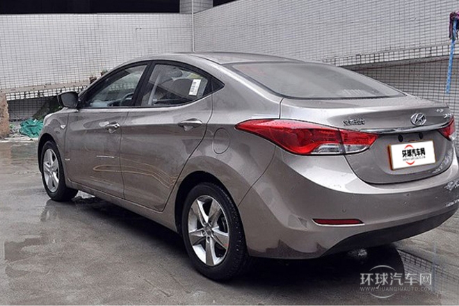 2012款 1.6L 自動時尚型