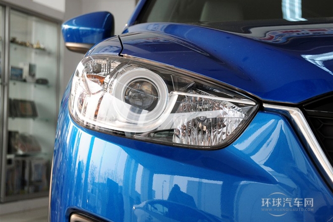 2013款 2.0L 自動兩驅舒適型