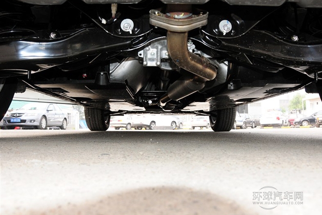 2013款 2.0L 自動(dòng)四驅(qū)精英型