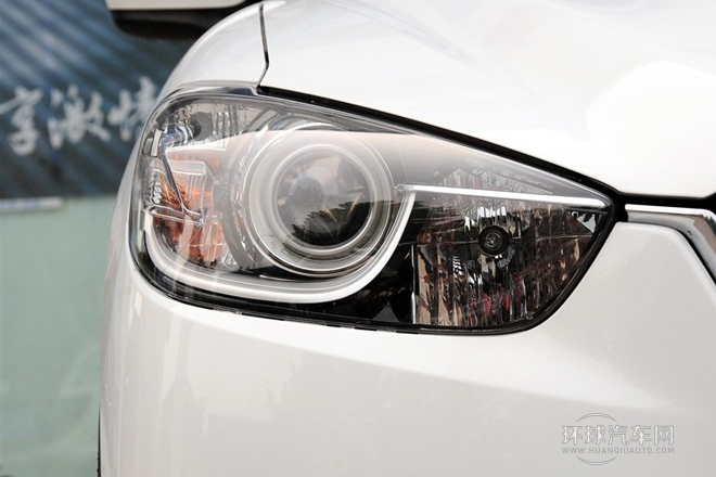 2013款 2.0L 自動四驅精英型