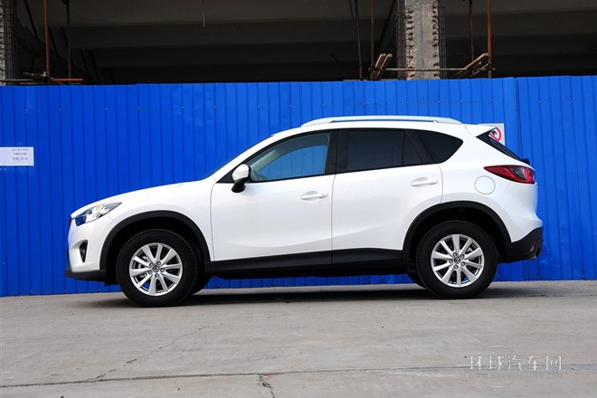 2013款 2.0L 自動四驅精英型