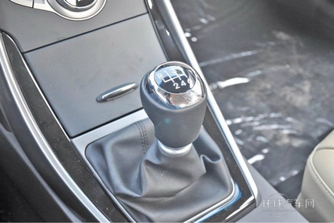 2012款 1.8L 手動尊貴型