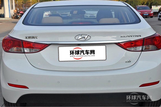 2012款 1.8L 手動尊貴型