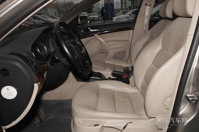 2014款 1.8TSI DSG逸尊版