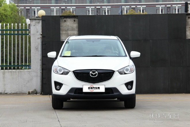 2013款 2.0L 自動四驅尊貴型