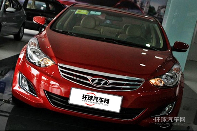 2012款 1.8L 自動尊貴型