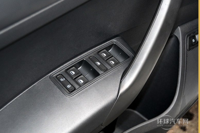 2013款 1.4L 手動樂選型