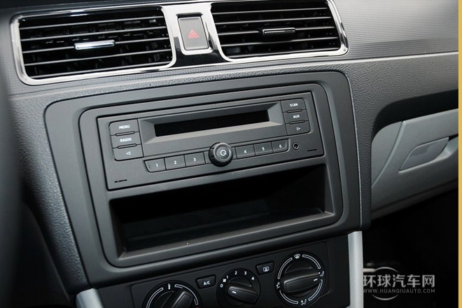 2013款 1.4L 手動樂選型