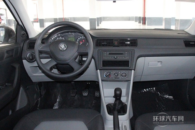 2013款 1.4L 手動樂選型