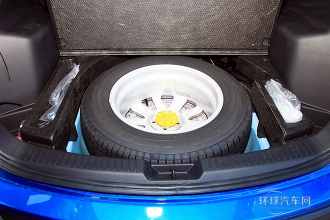 2014款 2.0L 自動兩驅都市型