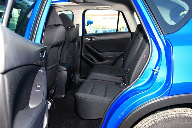 2014款 2.0L 自動兩驅(qū)都市型