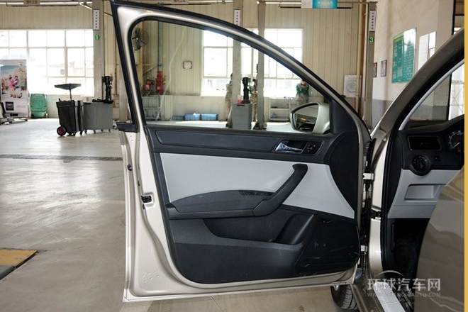 2013款 1.4L 手動智選型