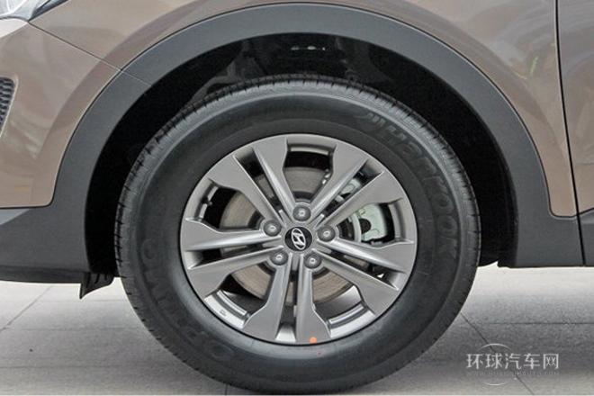 2013款 2.4L 手動兩驅(qū)舒適型