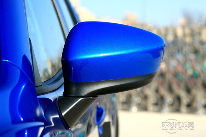 2014款 2.0L 自動兩驅都市型